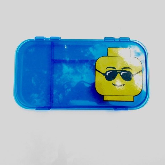 LEGO Blue Two-Latch 3-Section Plastic Mini Figure Storage Case - Picture 1 of 7